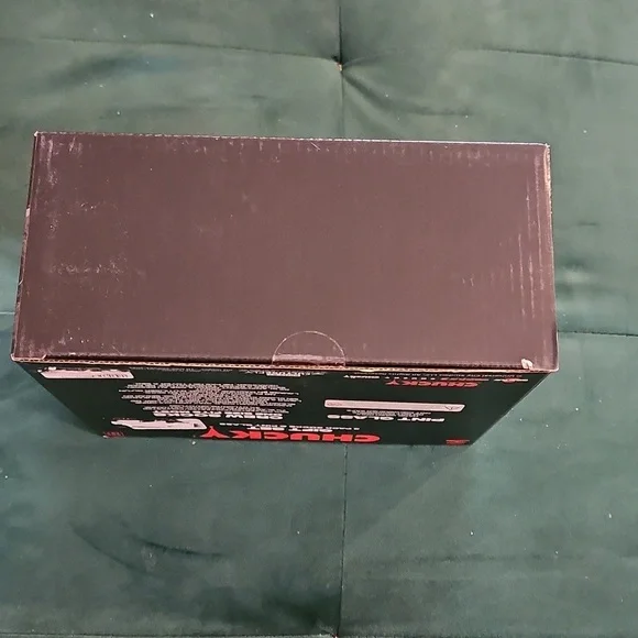 Culture Fly Child's Play Chucky 4 Piece Gift Set 3 Sock Pairs Pint Glass Sz 14+ - Picture 9 of 11